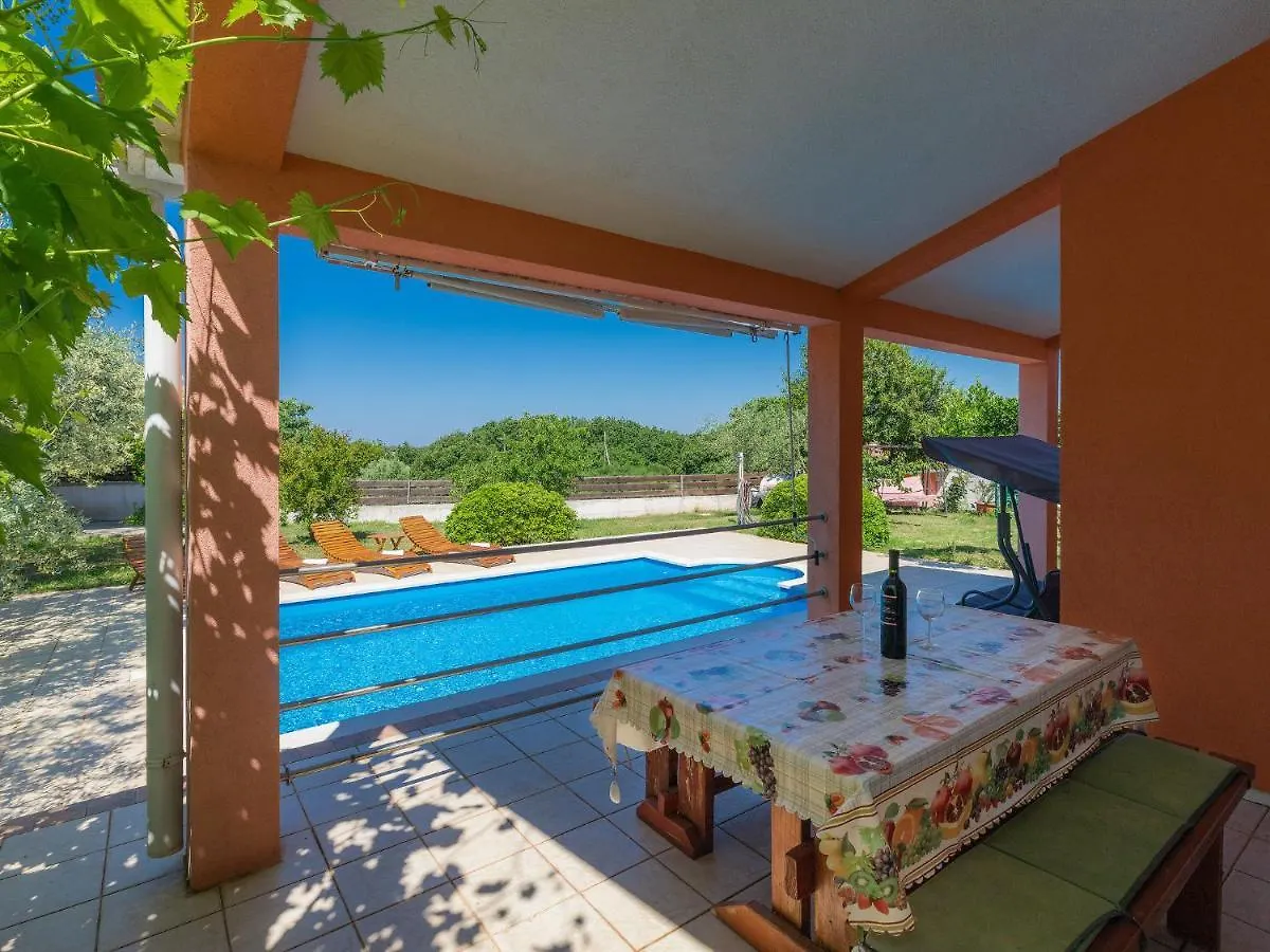 Holiday Home Cherry - Mdn149 By Interhome Liznjan Croatia
