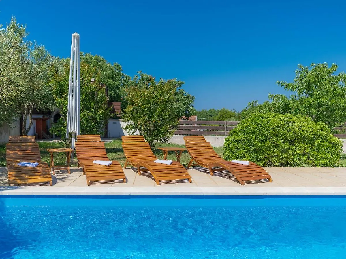 Holiday Home Cherry - Mdn149 By Interhome Liznjan
