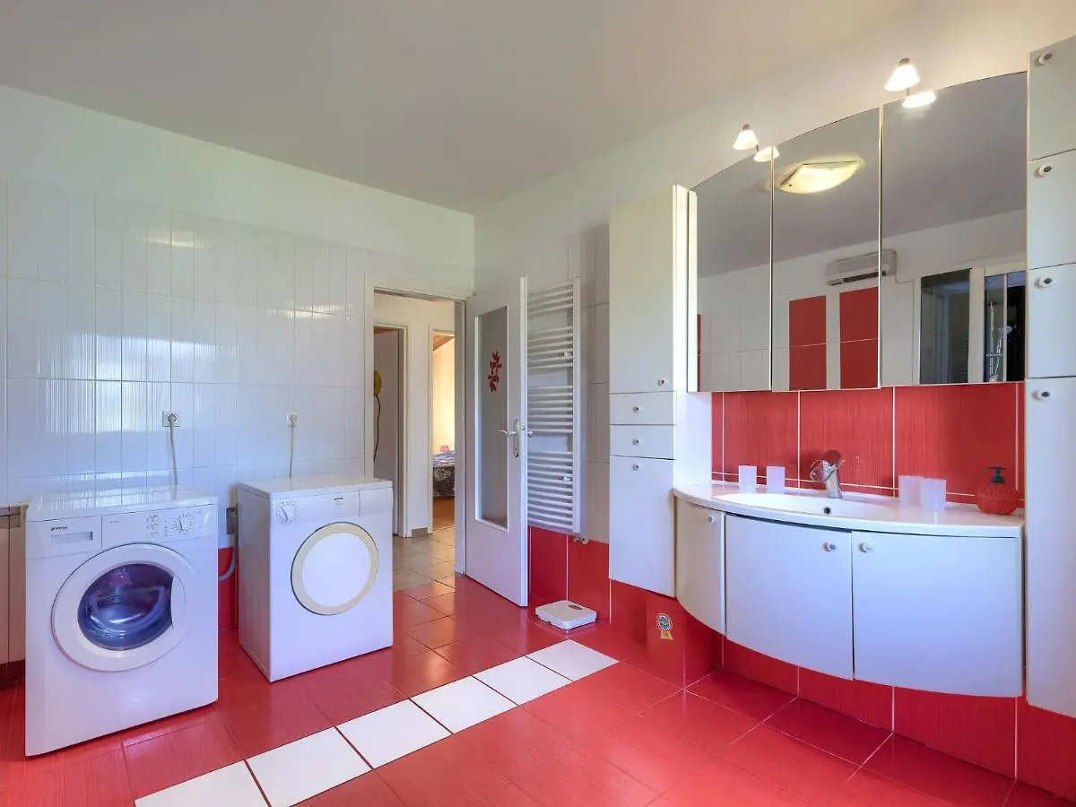 Holiday Home Cherry - Mdn149 By Interhome Liznjan